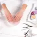 Derfor skal du overveje dit valg af negleolie nøje